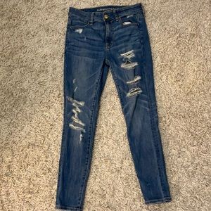 American Eagle ripped skinny blue jeans